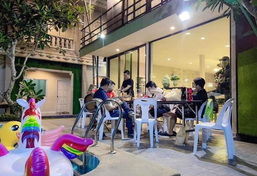 호텔 Privacy Pattaya