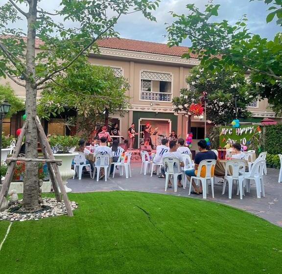 호텔 Privacy Pattaya