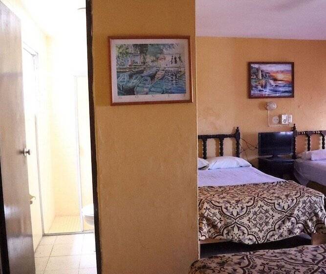 ホテル Santa Barbara