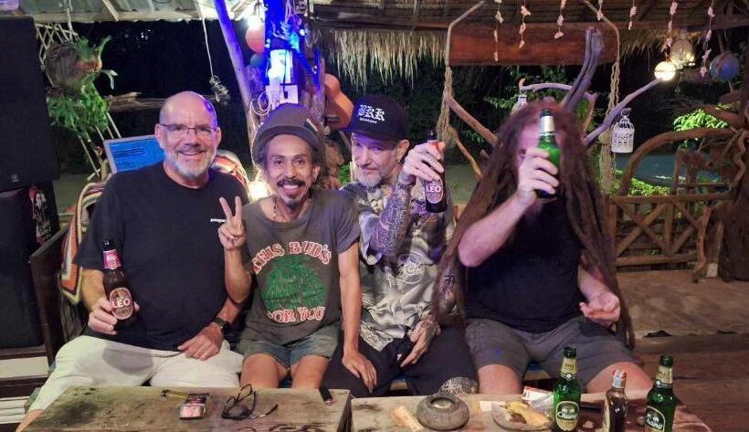 호텔 Seree Bungalows