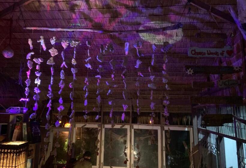 호텔 Seree Bungalows