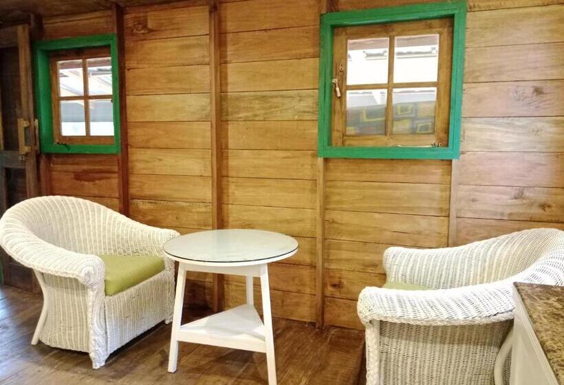 Отель Sigiriya Elegant Resort