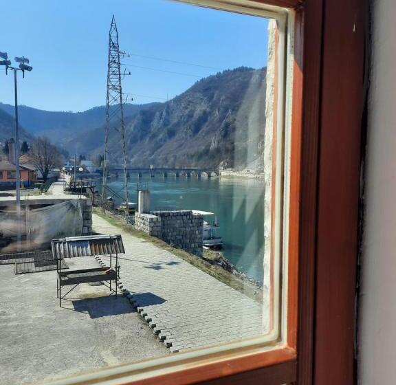 هتل Turistički Centar Andrićgrad