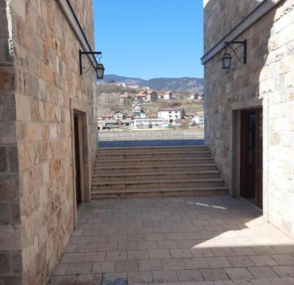 هتل Turistički Centar Andrićgrad