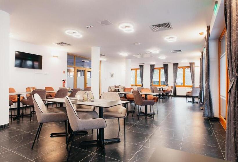 فندق Villa Bellini Borszék