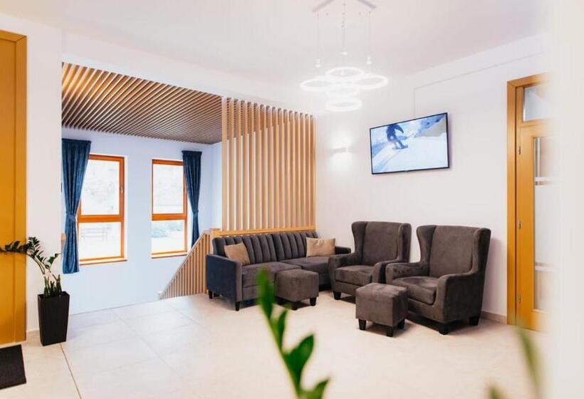 فندق Villa Bellini Borszék