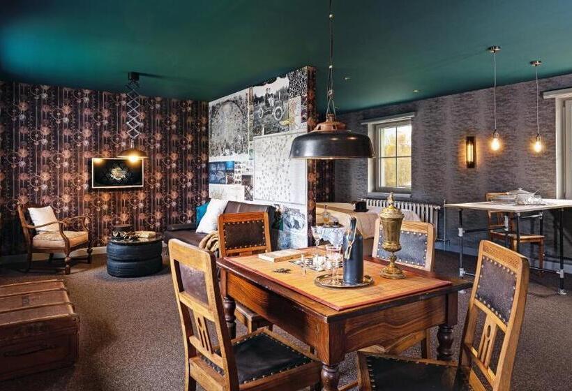 فندق Weltraumbahnhof Rautenkranz   Steampunk