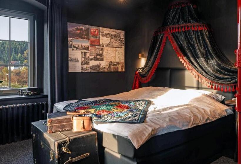 فندق Weltraumbahnhof Rautenkranz   Steampunk