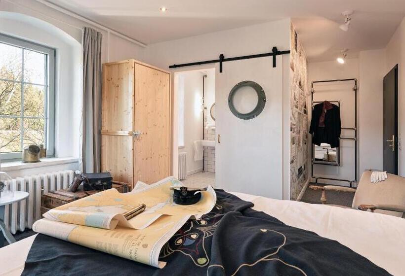 فندق Weltraumbahnhof Rautenkranz   Steampunk