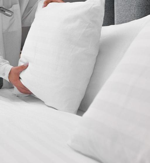 London Hotel Yerevan