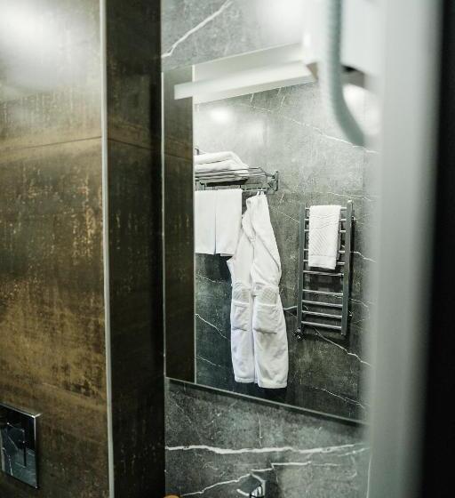 London Hotel Yerevan