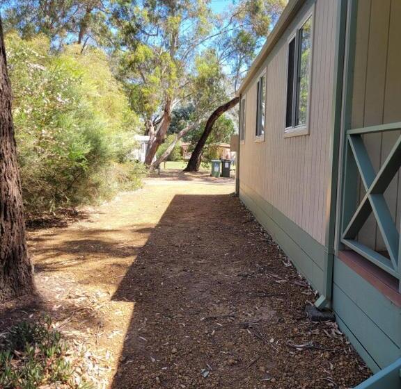 فندق على الطريق Mt Barker Holiday Park   Western Australia