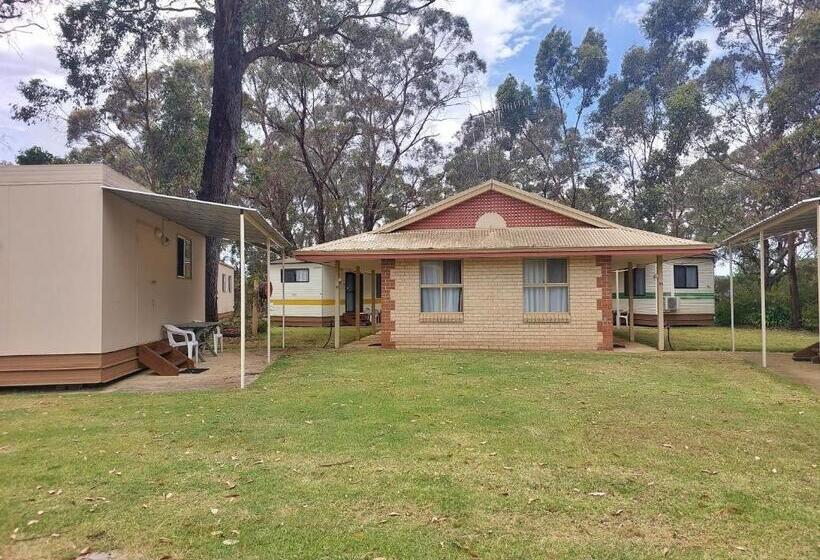 فندق على الطريق Mt Barker Holiday Park   Western Australia