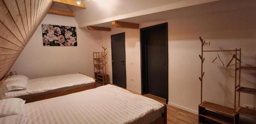 Пансион A Frame Pietrele șoimului