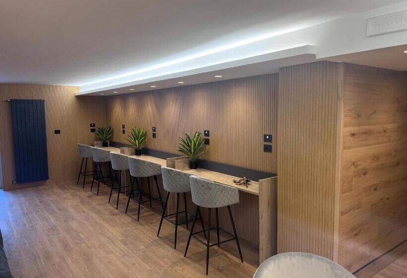膳宿费 Anemone Bianco Suite Rooms