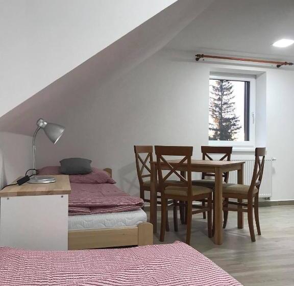 بنسيون Apartmány V Chalupě Nad Modravou