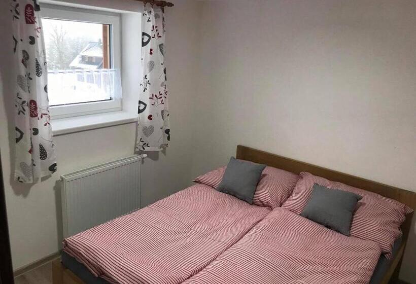 بنسيون Apartmány V Chalupě Nad Modravou