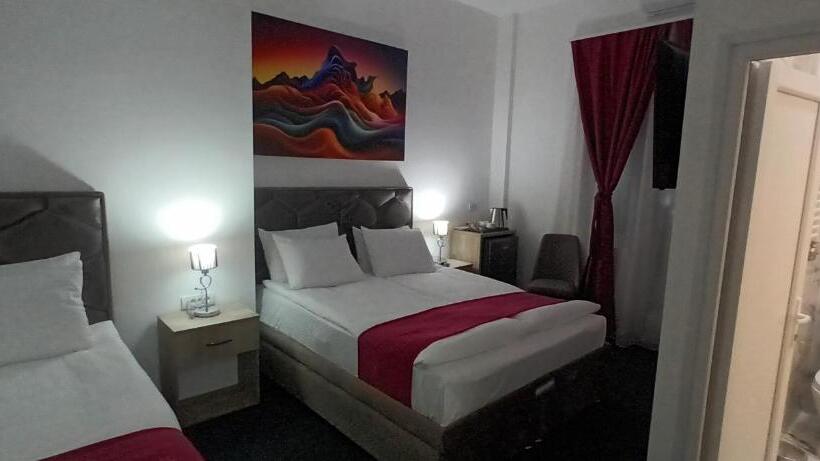 پانسیون Authentic Belgrade Centre   Luxury Suites