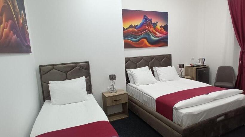 پانسیون Authentic Belgrade Centre   Luxury Suites