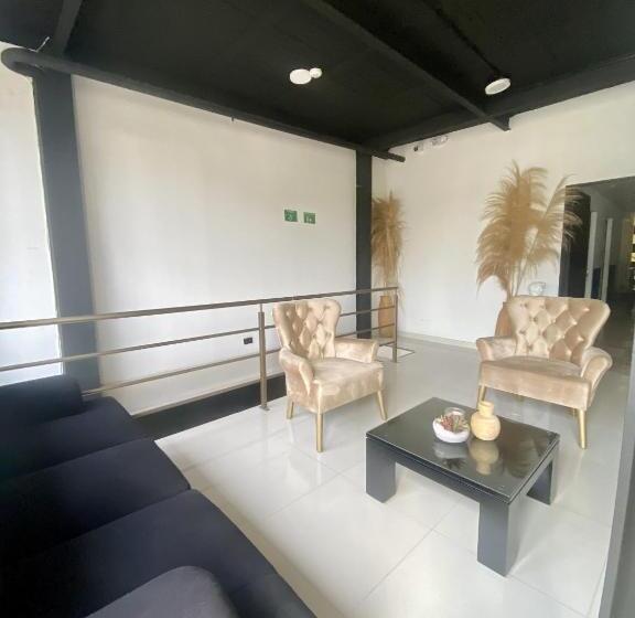 بنسيون Casa Mango