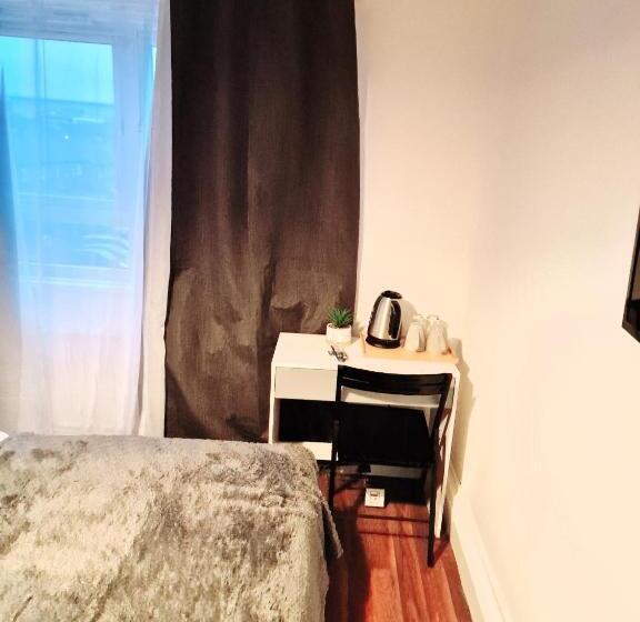 펜션 Flat 16 Homedale House