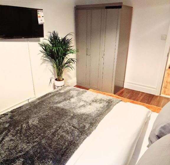 펜션 Flat 16 Homedale House