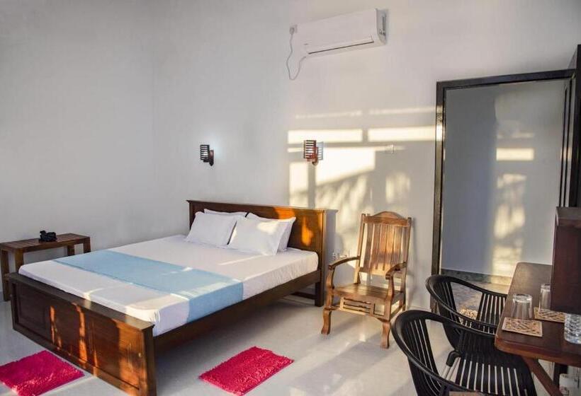 ペンション Hanka Villa  Ambalangoda