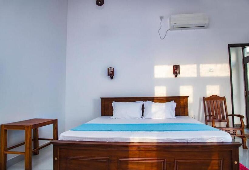 פנסיון Hanka Villa  Ambalangoda