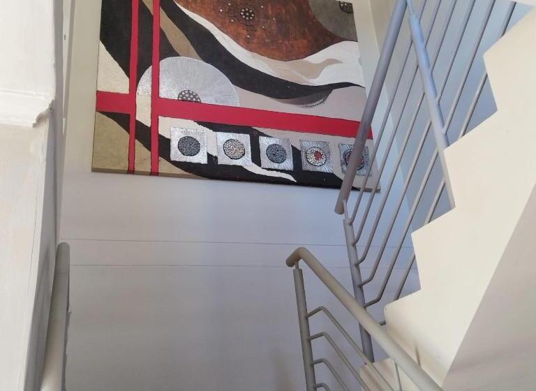 פנסיון Harbour Close Home