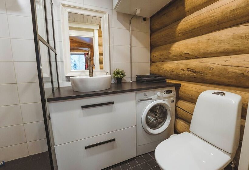 ペンション Invisible Forest Lodge