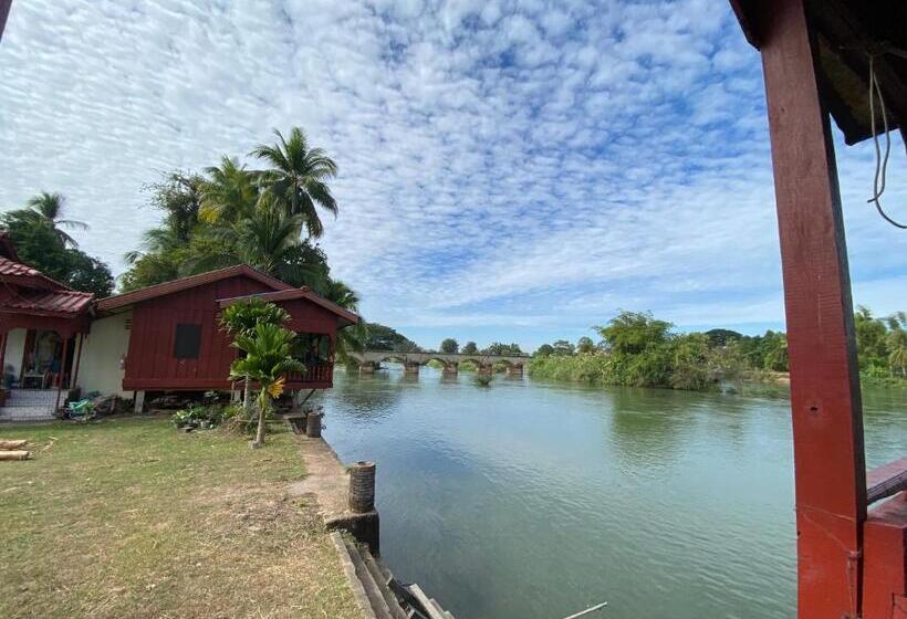 펜션 Khampheng River Views Sunset
