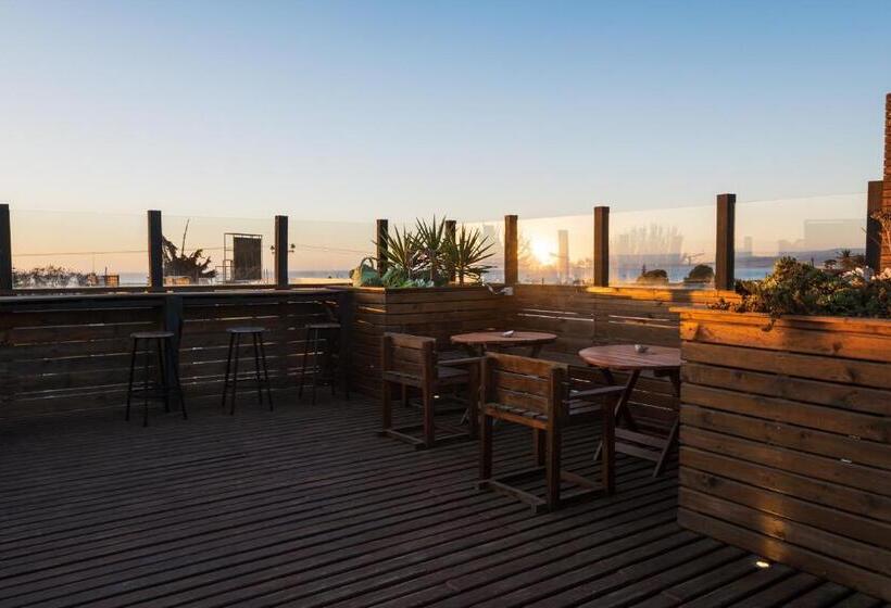 膳宿费 Löf Hostal