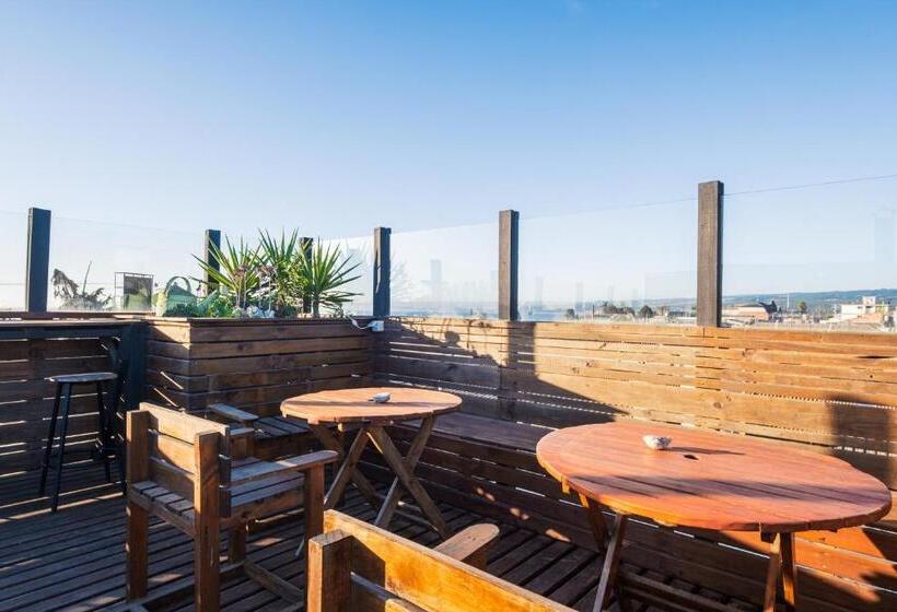 膳宿费 Löf Hostal