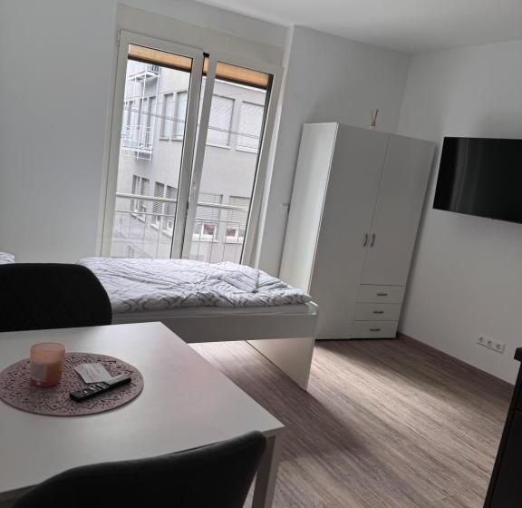 Пансион Neckar Apart