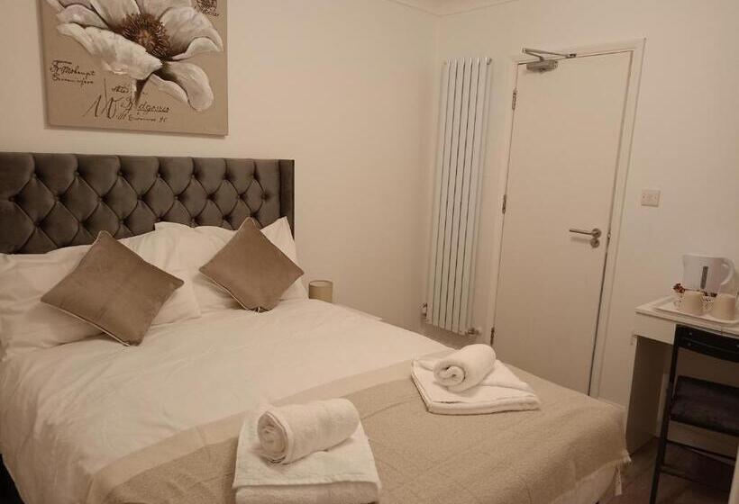 ペンション Prestige