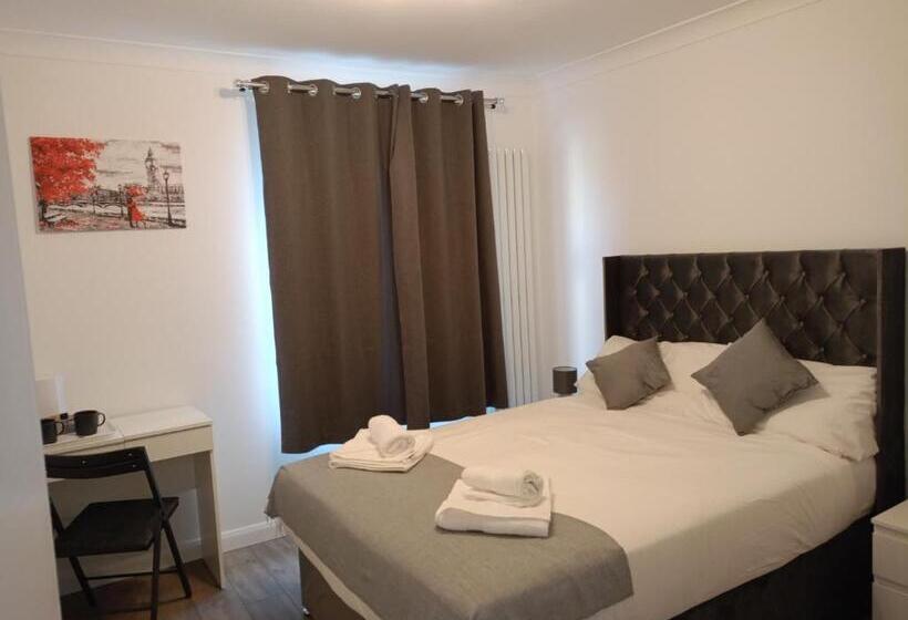 ペンション Prestige