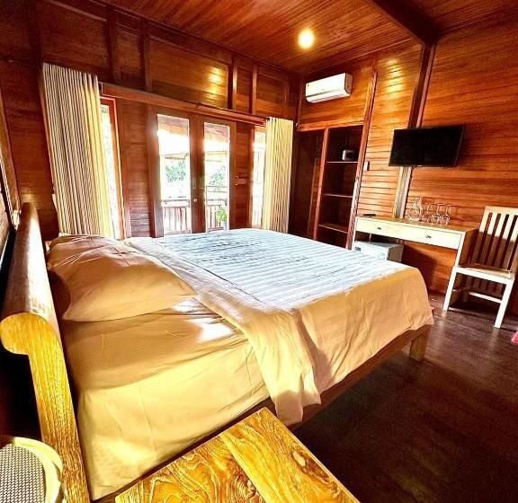 پانسیون Room 1 Pool View @ Tropical Guesthouse Umalas