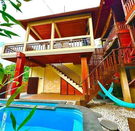 פנסיון Room 2 Pool View @ Tropical Guesthouse Umalas