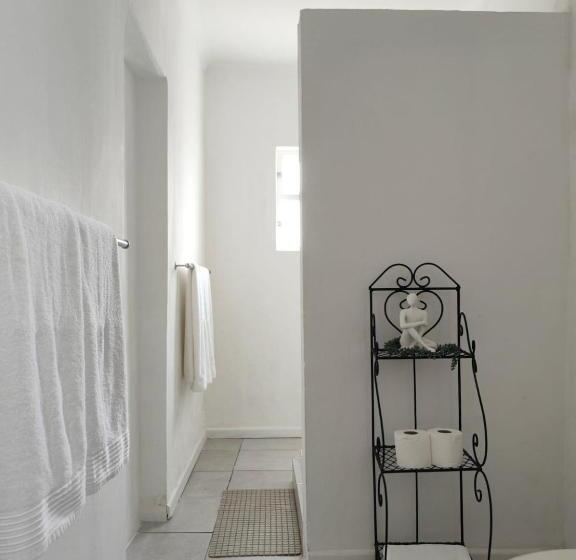 بنسيون Schooner House