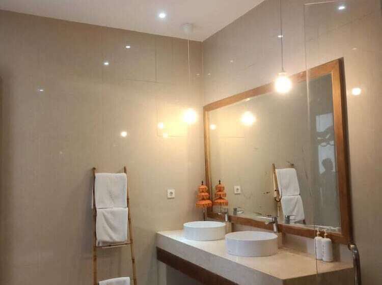 פנסיון Soleil Suites Petitenget By The Jero 18