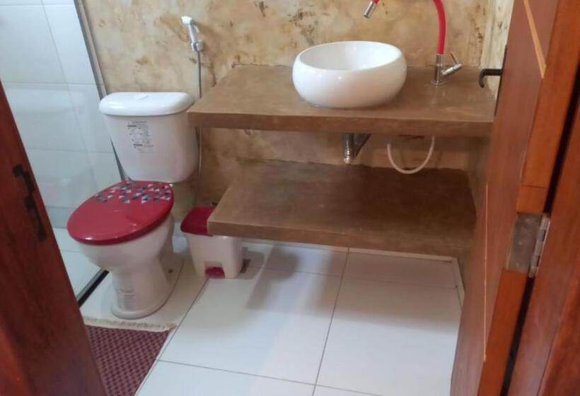 پانسیون Suítes Da Alcy