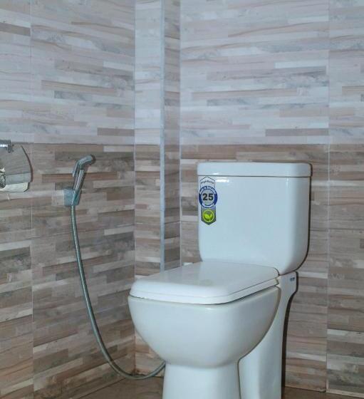 펜션 Yino Villa Midigama