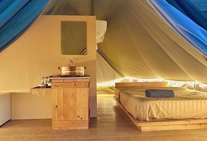 Kurort  A Moment Of Love...by Red Z @บ้านมุง เนินมะปราง