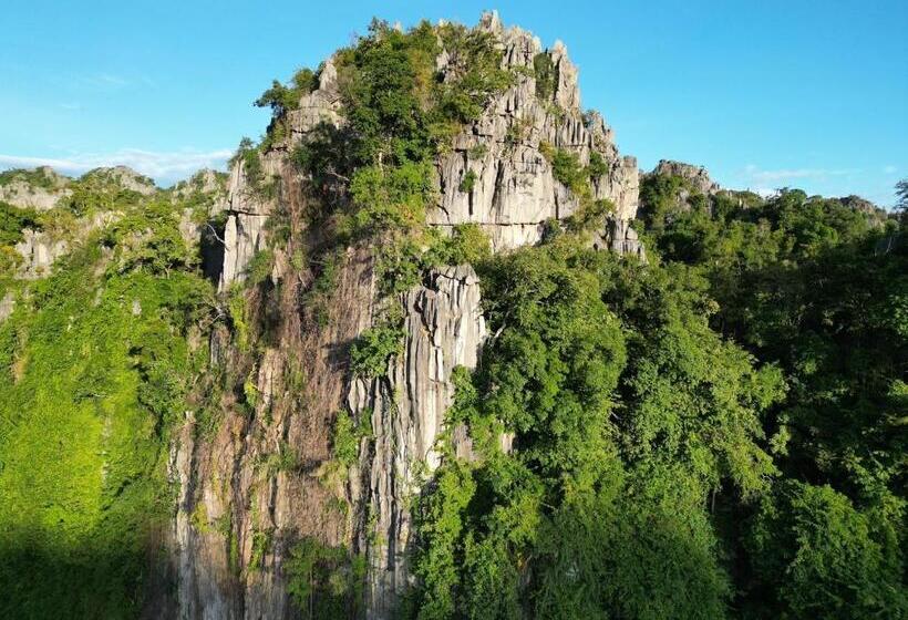 Kurort  A Moment Of Love...by Red Z @บ้านมุง เนินมะปราง