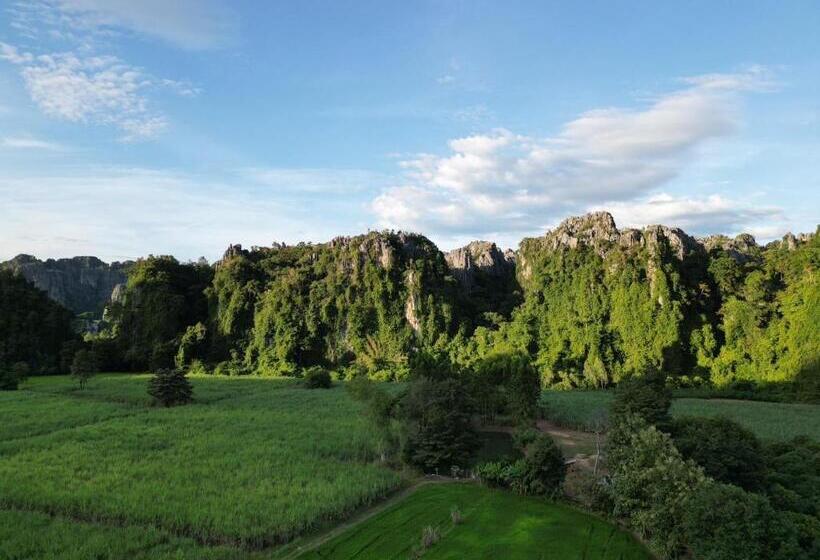 Kurort  A Moment Of Love...by Red Z @บ้านมุง เนินมะปราง