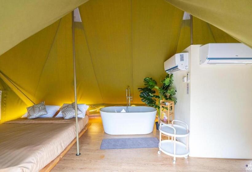 Kurort  A Moment Of Love...by Red Z @บ้านมุง เนินมะปราง