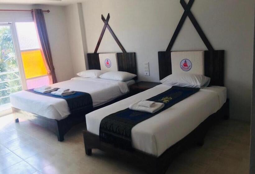 Saensukkho Green Hotel & Resort