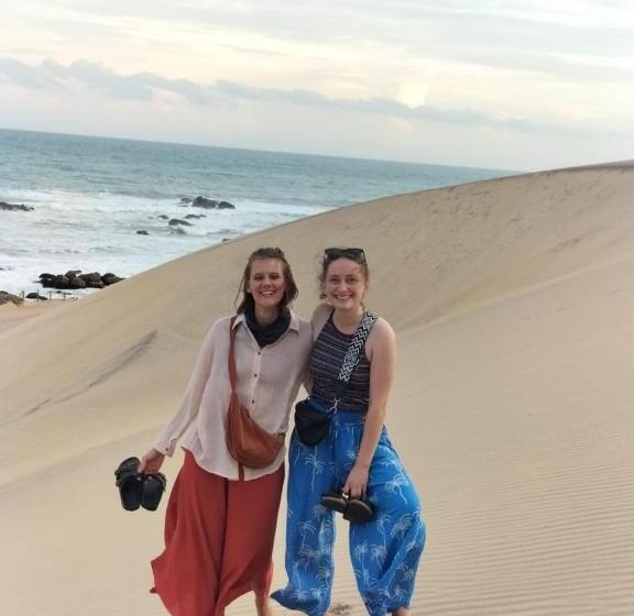 Yala Ying Yang Hostel & Camping