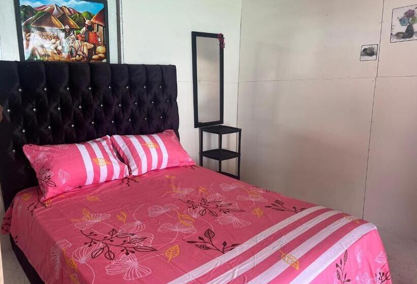 הוסטל Acapulcobeach