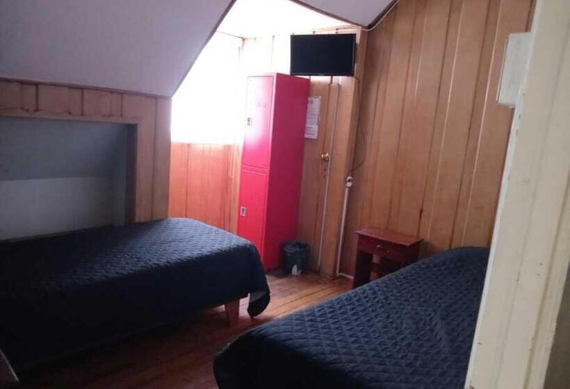 فندق صغير Hostal Salvador